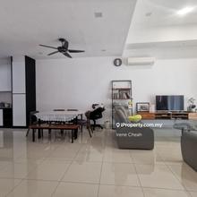 Limited Renovated 2 Storey Hse @ Scarlet, Bandar Rimbayu for Sales