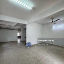 Limited Unit in Port Klang For Rent 2 Storey Endlot House 