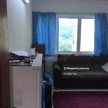 Taman pekaka 33 un-furinshed 1-car park 700 sqft 
