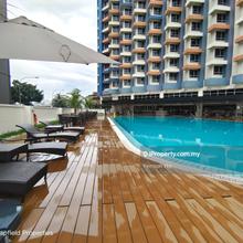Freehold Condo (Oakwood Hotel) 2km to KLCC