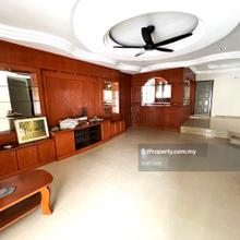 Very Spacious! Well Maintained!