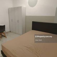 Pv 9 middle room female for rent