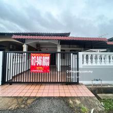 Single Storey House For rent (Air putih )