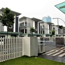 Bandar Utama 3sty Bungalow 6000sf with Clubhouse near Bskl One Utama