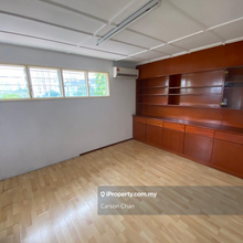 Taman Wangsa Baiduri  2.5 Storey Corner Unit 