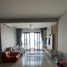 Fully furnished, balcony unit