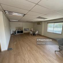 Taman Perindustrian Sri Ehsan 1.5 sty warehouse For Sale