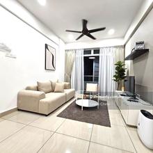 Full Furnished 3 Bedrooms at Midori Green @ Austin Heights for Sale