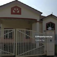 Fully furnished single storey bungalow below rm1600 in Seremban