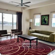 Short walk to MRT station and the curve ikea 3room2b1carparking