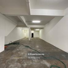 Saleng shop, facing main road, facing highway