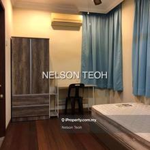 Single bedroom attached bathroom for rent, semi-d renting single room