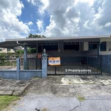 Star Garden, Green Road Single Storey Corner House For Sale