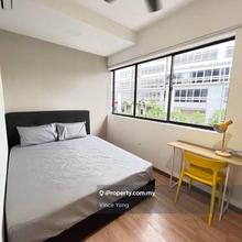 Zero Deposit Room attach Private Toilet with Aircond near Kentomen