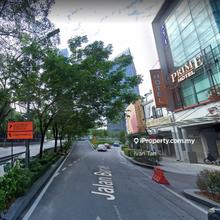 Ground Floor Commercial Building Facing TRX good location at Kl City