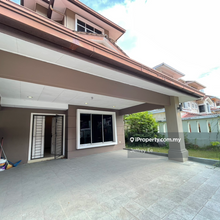 Adjoining unit semi d 