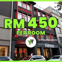 5 star location ! Operating hotel with high profit !