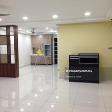 Bandar Puteri Puchong 22x75 5rooms 3baths ample parking for Sale