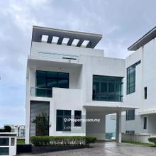 Beverly Heights Bukit Gambir 4storey sea view bungalow brand new