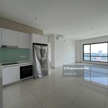 New Completed, 5 mins to Midvalley, Partial Furnish, Practical layout