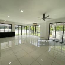 3 sty Semi D For Sale Below Market 