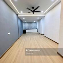 Taman Perling Baiduri Flat