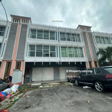 3 Storey Shop Office at Seksyen U4, Shah Alam, Selangor