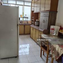Full Renovation with furnished, Relau apartment, Have lift