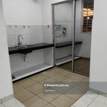 Near Aeon Mall, Trifolis Apartment Bandar Bukit Tinggi,Klang For Rent