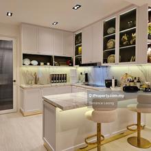 Fully furnish with id design move in condition