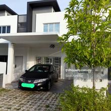 For Sale Well Maintained Casa Green Cybersouth
