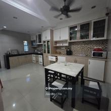 Renovated 2sty house at Bandar Menjalara