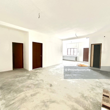 Bare unit, 3 Bedroom, Big spacious