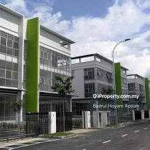 Corner Lot 3 Storey Semi Detach Factory Warehouse with Lift Nilai