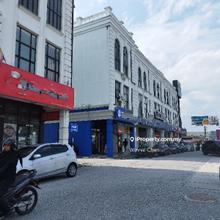 Bond Square Ipoh Facing Main Road 3 Storey Shop Lot For Sale
