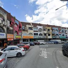 3 Storey Shop Ss15 Near Inti College First Floor