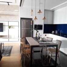 Arcoris Residence