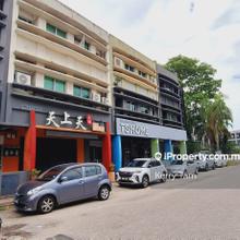 Short drive to MRT station, Oasis Business centre