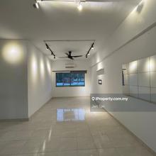 Below market price Condo in Kota Kemuning for Sale