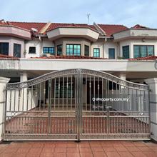 Double Storey House For rent (Air Putih ) 