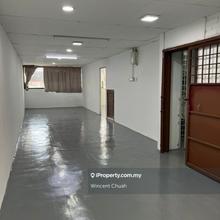 First Floor Shoplot 