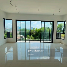 Developer units available, freehold luxury condo at OUG