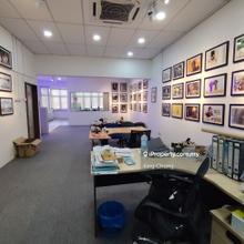 Fully Furnished Office Lot