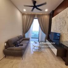 Freehold Serviced Residence, Premium Services & Facilities