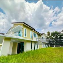 Brand New Gated & Guarded 2-Storey Bungalow @ Villa Heights