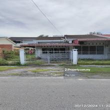 Freehold Renovated Single Storey Semi D at Fair Park Ipoh Town
