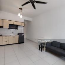 Tenanted studio!