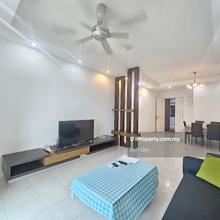 Bayswater e-gate renovated 1313sf 2cp rare nice 