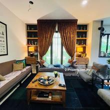 Semi-D house for Sale