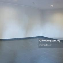Corner 1storey Terrace large land Tk5 Taman Kinrara Mawar